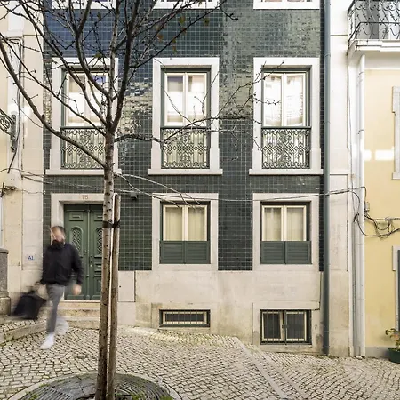 Casas na Portuguesa - Bica Chiado-2